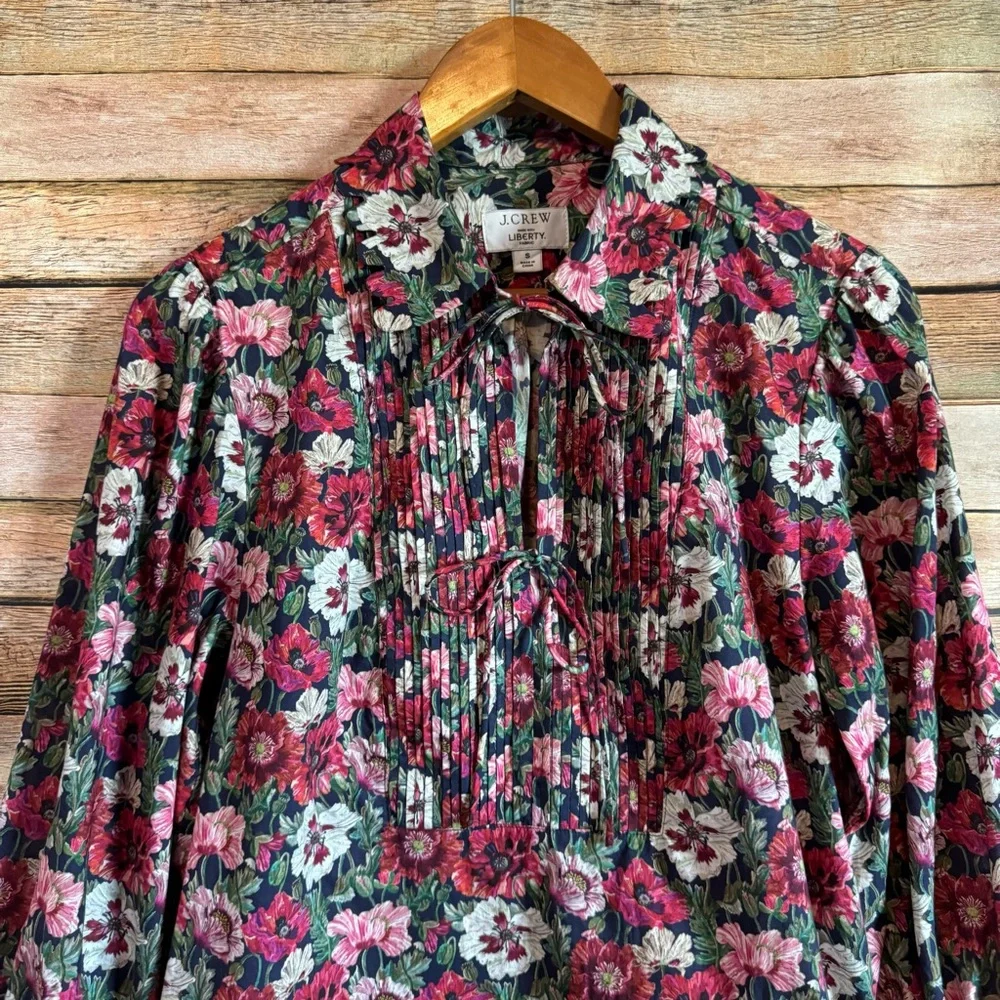 J. Crew Women's Scalloped Sleeve Top in Liberty Poppy Amelie Floral Blouse Sz S - Picture 2 of 10